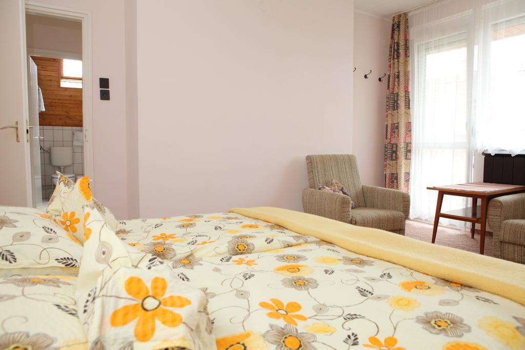 Hotel Viola House Hévíz Zimmer foto